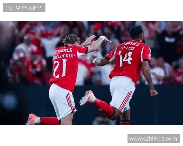 足总杯激战平局里昂与本菲卡神扑对决引发全场热议